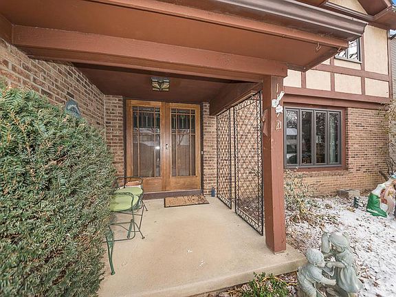 2nd image of 1192 Wallean Dr