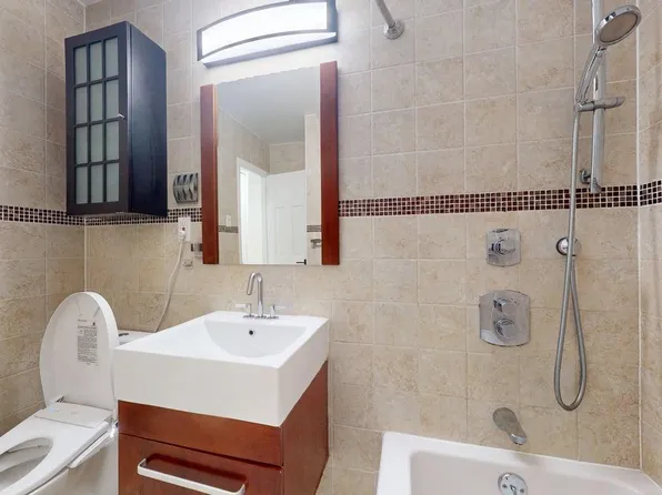 118-17 Union Turnpike image 38 of 49