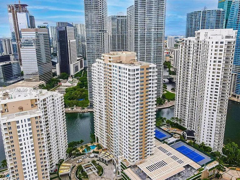 801 Brickell Key Blvd #2108 — Photo 37