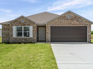 102 Powder River Dr, Beebe, AR 72012