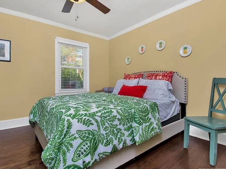 1021 Belmont Ave — Photo 16