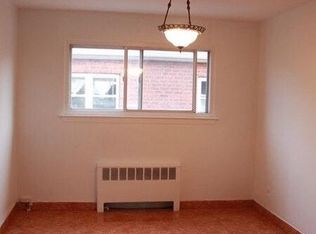 1085 Adee Ave, Bronx, NY 10469