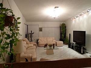 2nd image of 410 NE 195th St
