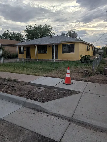 309 N 10th Ave Photo 1