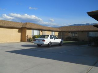 32843 Sunset Rd, Lucerne Valley, CA 92356