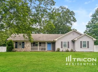 100 Yorkside Pl, Hendersonville, TN 37075