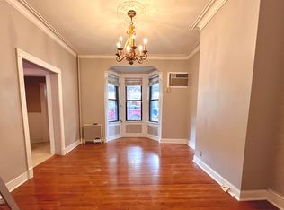 25-84 35th St #1, Astoria, NY 11103