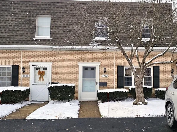 3702 Glenbar Ct, Cleveland, OH 44126