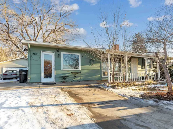 2021 Selkirk Pl, Rapid City, SD 57702