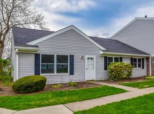 2099 Beechtree Ln, Uniontown, OH 44685