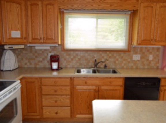 4th image of 1382 Barbara Ln