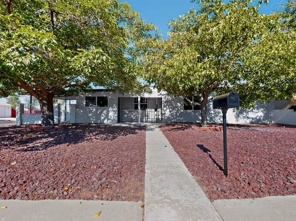 2503 Cardenas Dr NE, Albuquerque, NM 87110
