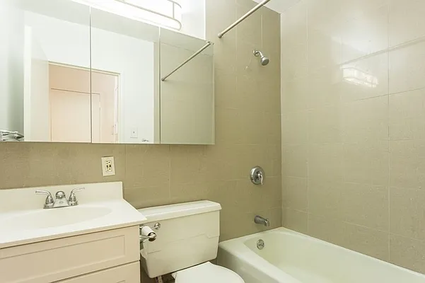 Rented by Compass | media 14