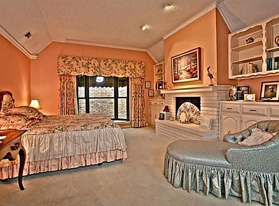 5th image of 3225 Stonehenge Ln