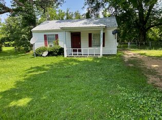 605 21st Ave N, Columbus, MS 39701