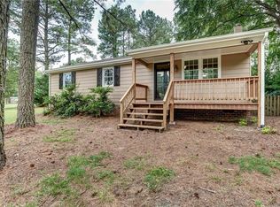 10405 Hickory Rd, South Chesterfield, VA 23803