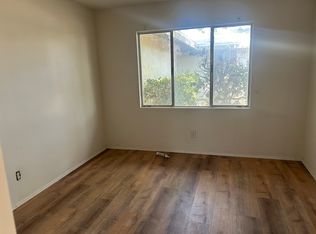 20384 Thunderbird Rd APT 3, Apple Valley, CA 92307