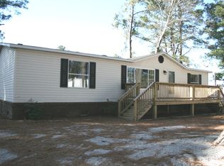 91 Rhodes Dr, Columbia, NC 27925