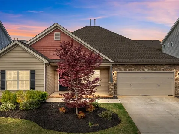 5633 Marblehead Dr, Colfax, NC 27235