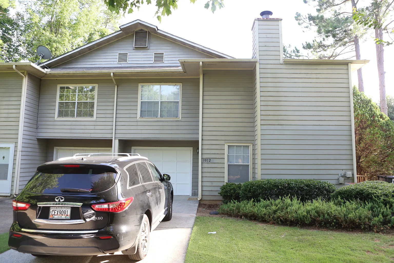 1012 Thornfield Ct photo 1