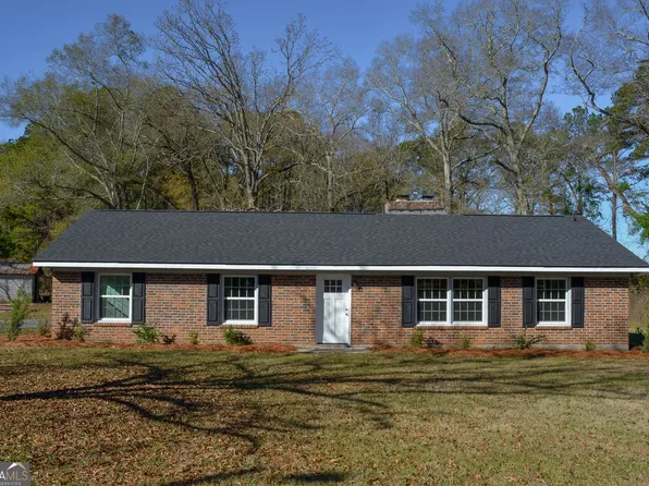 320 Parkers Xing, Americus, GA 31709