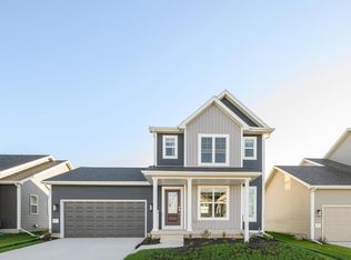 427 Crusader Point, Waunakee, WI 53597