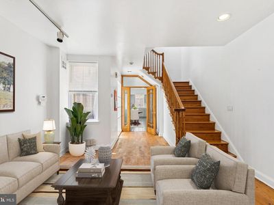 1006 S Front St, Philadelphia, PA, 19147