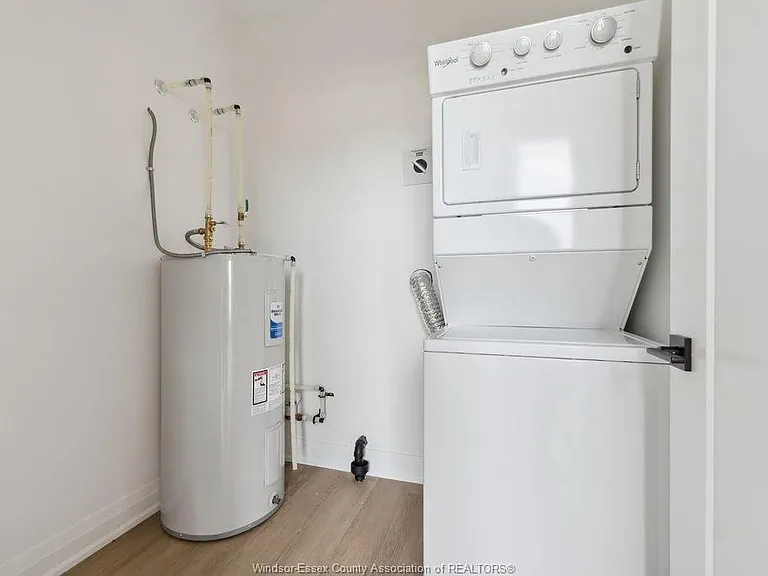 4300 Laurier Pkwy #222 — Photo 10