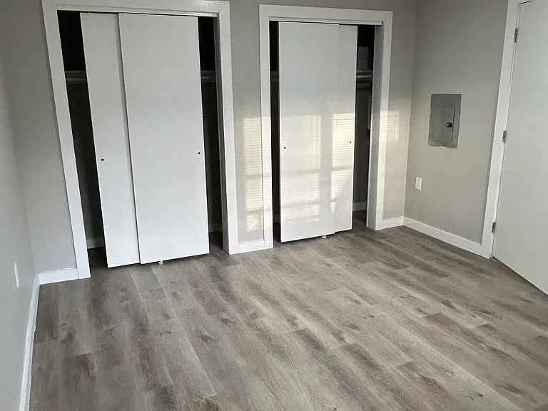 Austin Manor Apartments — Photo 27