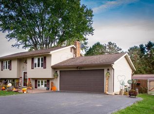 25 Miami Ave, Fredericktown, OH 43019
