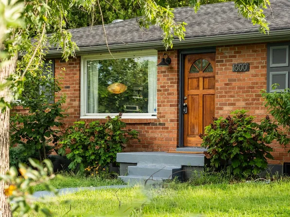1600 Haynes Meade Cir, Nashville, TN 37207