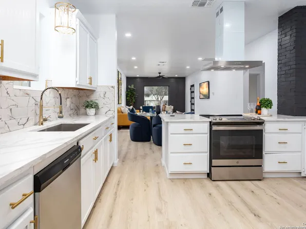 1638 E Highland Blvd, San Antonio, TX 78210