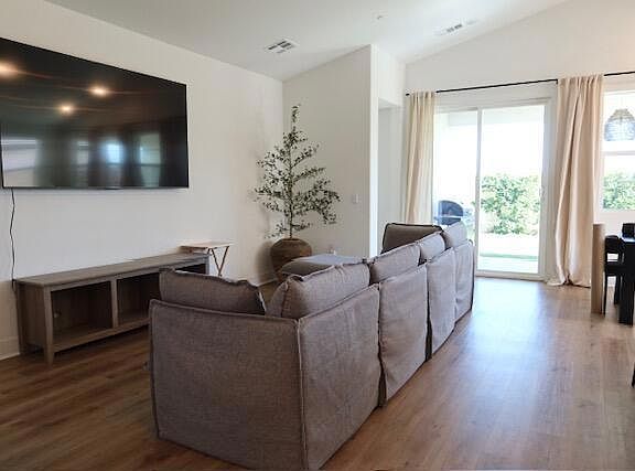 5th image of 84203 Novello Dr