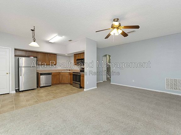 5th image of 5260 Collins Rd Unit 1304