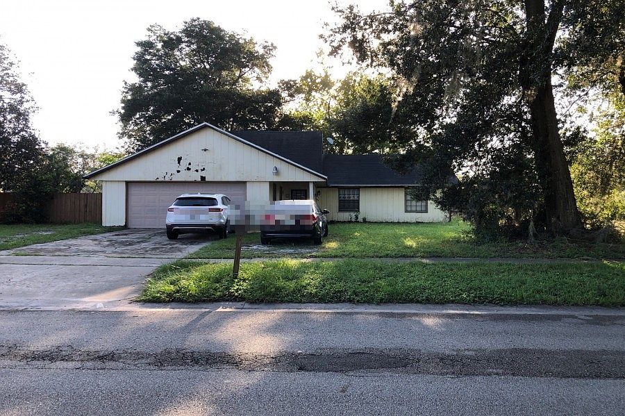 1st image of 445 S Deerwood Ave