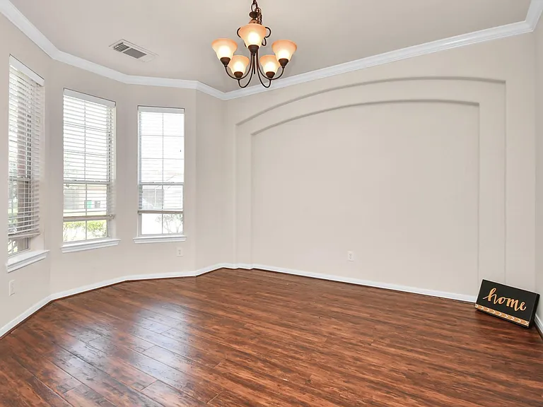 8627 Sweet Pasture Dr — Photo 3