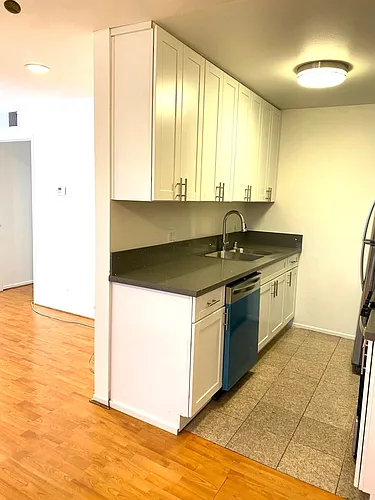 5246 Agnes Ave #204 Photo 1