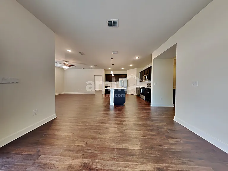 2927 Rolling Acres Rd — Photo 7