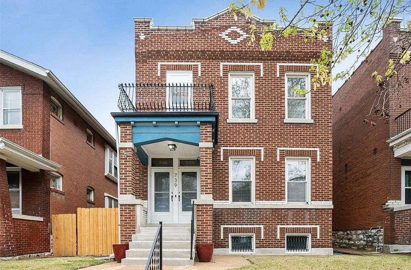 1st image of 739 Dover Pl #2F