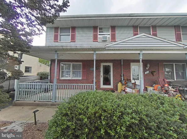 439 S Plum St, Mount Joy, PA 17552