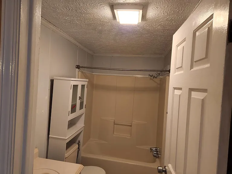 6932 Wade Dr — Photo 8