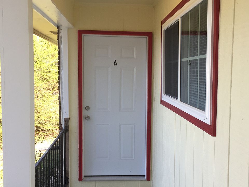 2nd image of 7823 Holiday Hills Cir