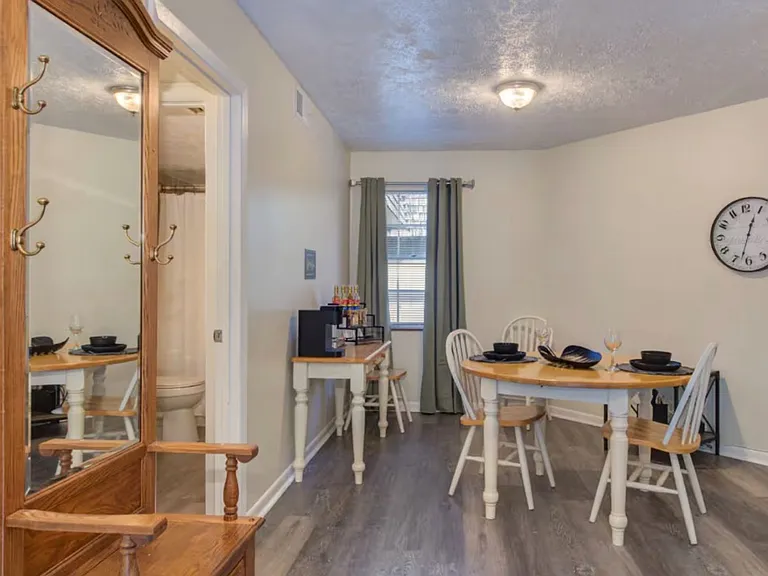 260 Roaring Fork Rd #208B — Photo 10