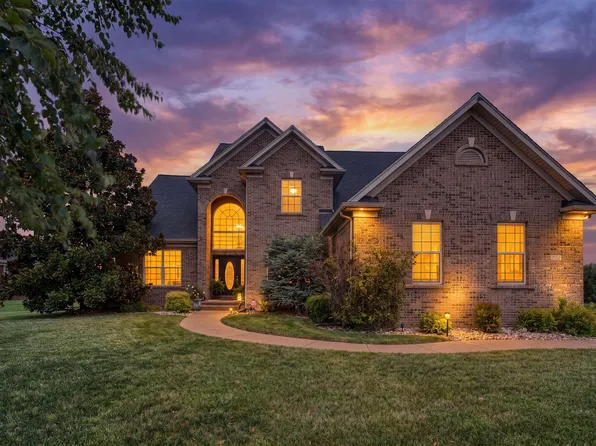 5688 Victoria Bluffs Dr, Newburgh, IN 47630