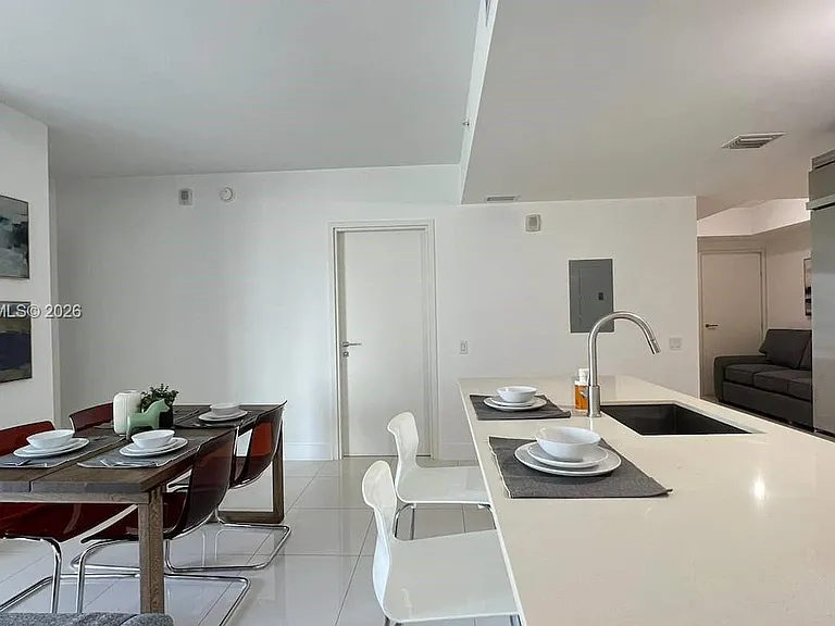 1300 Brickell Bay Dr #3400 — Photo 12