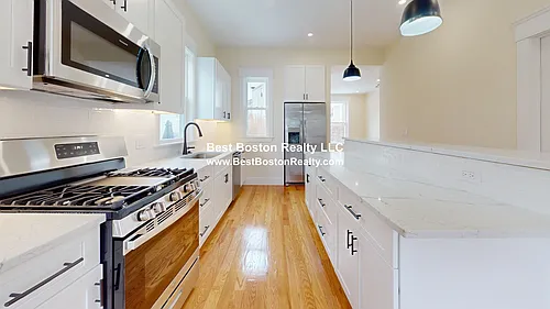 242 Somerville Ave Photo 1