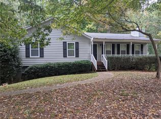 70 Parkway Ct, Dallas, GA 30157