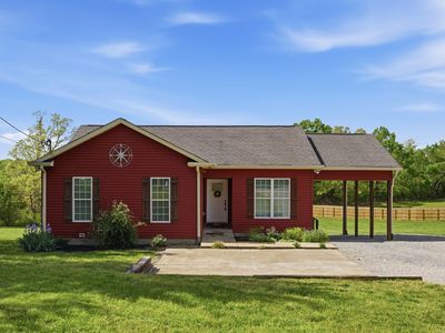 9060 Old Nashville Rd, Bon Aqua, TN, 37025