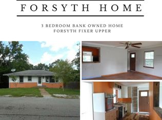 699 Shadowrock Dr, Forsyth, MO 65653