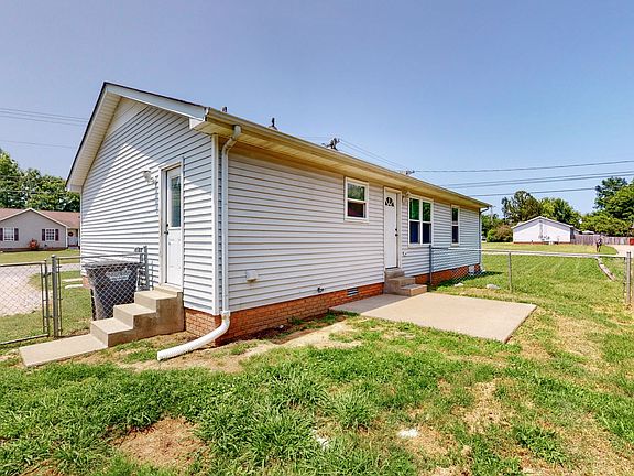 2nd image of 401 Donna Dr